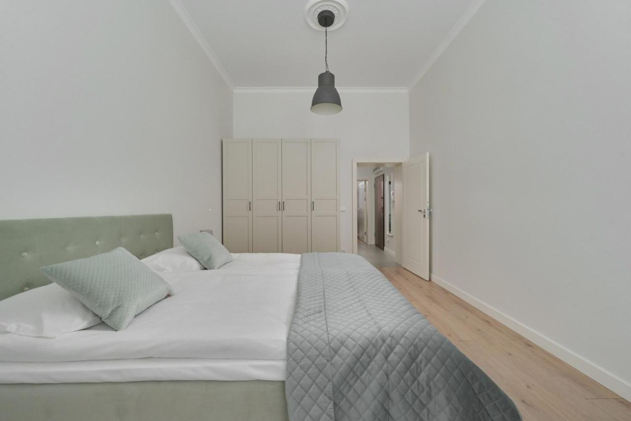Pilsudskiego Stylish Apartment By Noclegi Renters ヴロツワフ エクステリア 写真